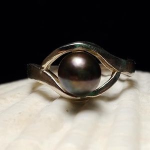 Pearl ring